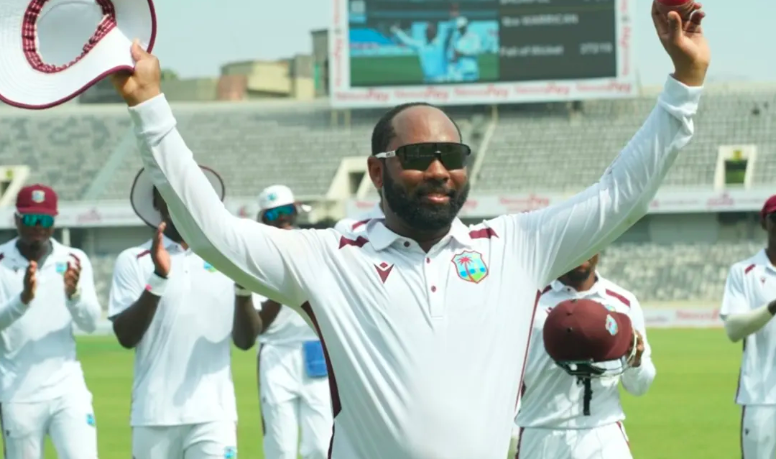 Warrican celebrates